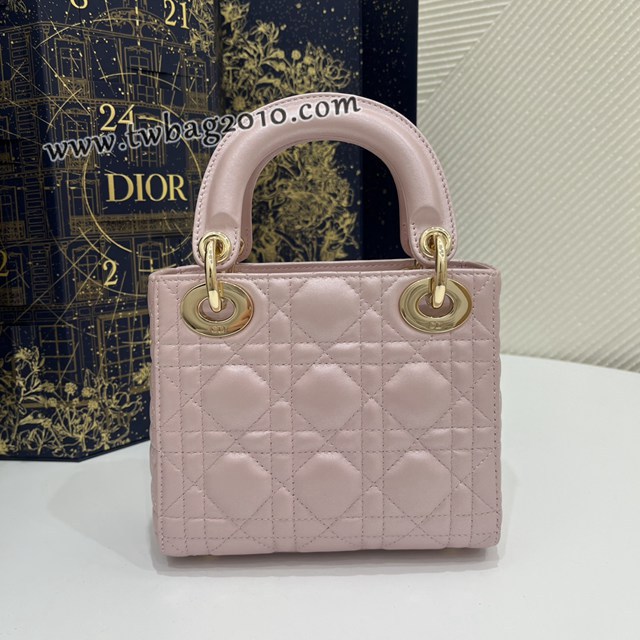 Dior专柜新款Lady女包迪奥高仿原单珠光粉Classic Lady戴妃包三格手提女包 djfk1416